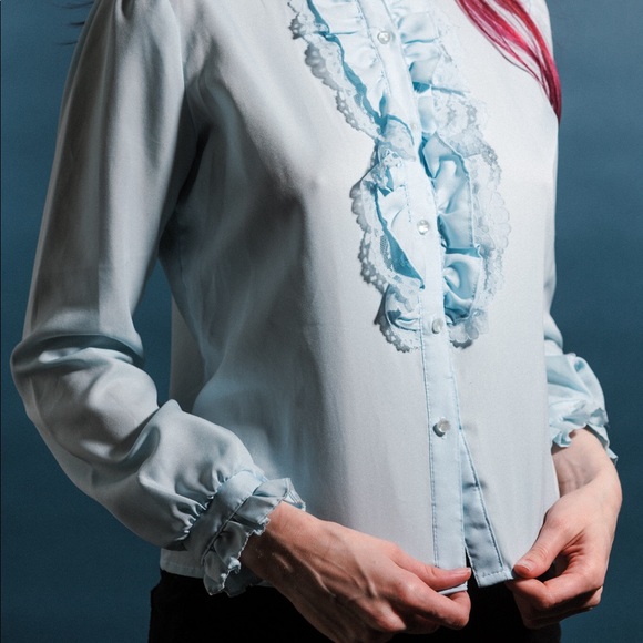 Long sleeve blouse with frills - Picture 3 of 3